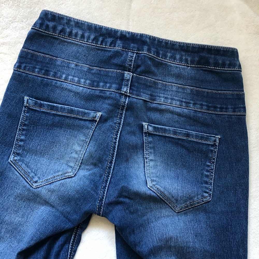 Jeans - Picture 5 of 6